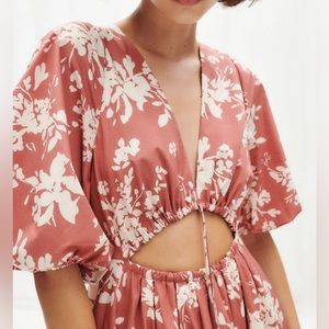 SHONA JOY CALI SHORT SLEEVE CUT OUT MIDI DRESS - US SMALL